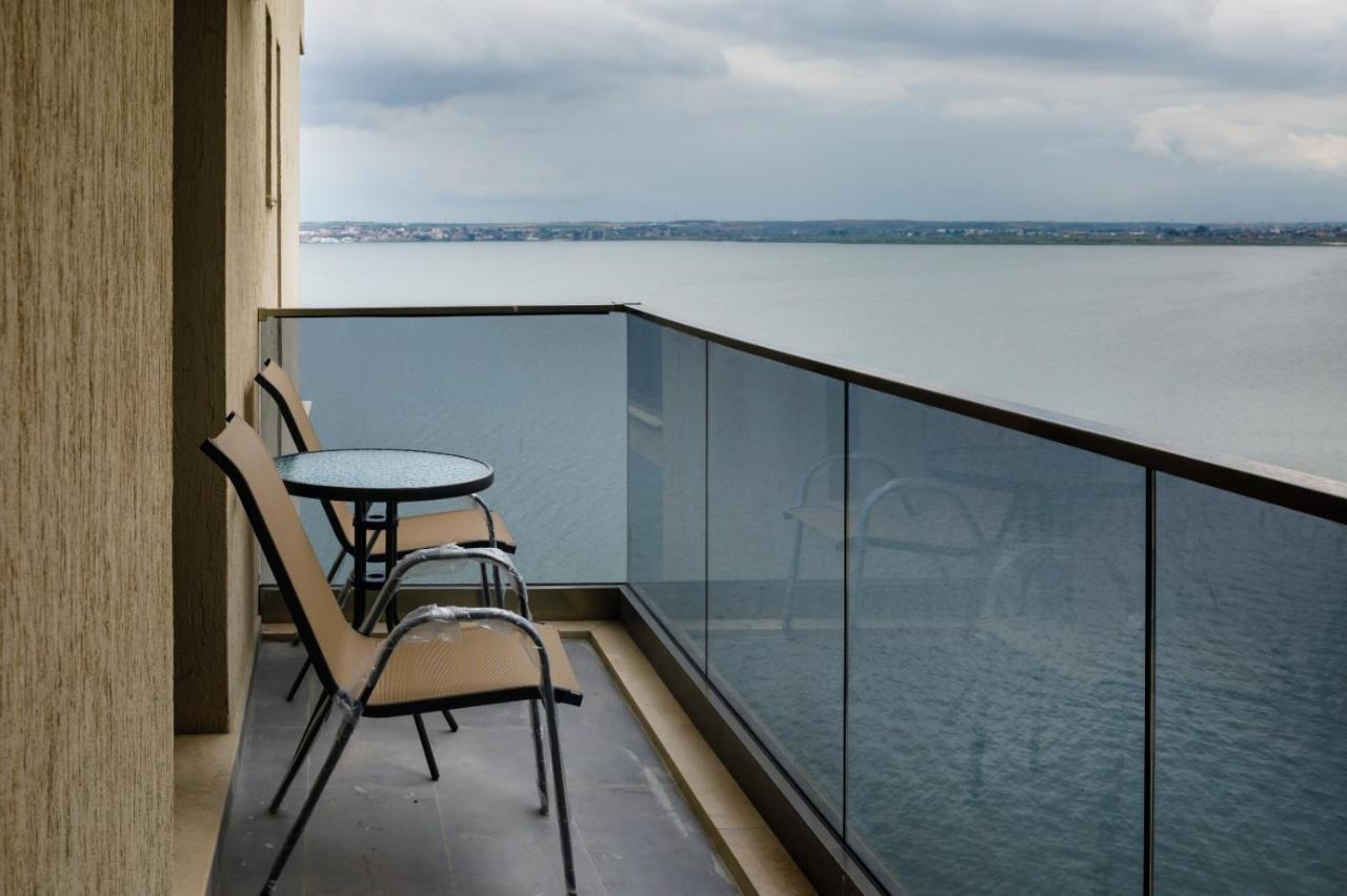 Aurora Apartments Mamaia Exteriör bild