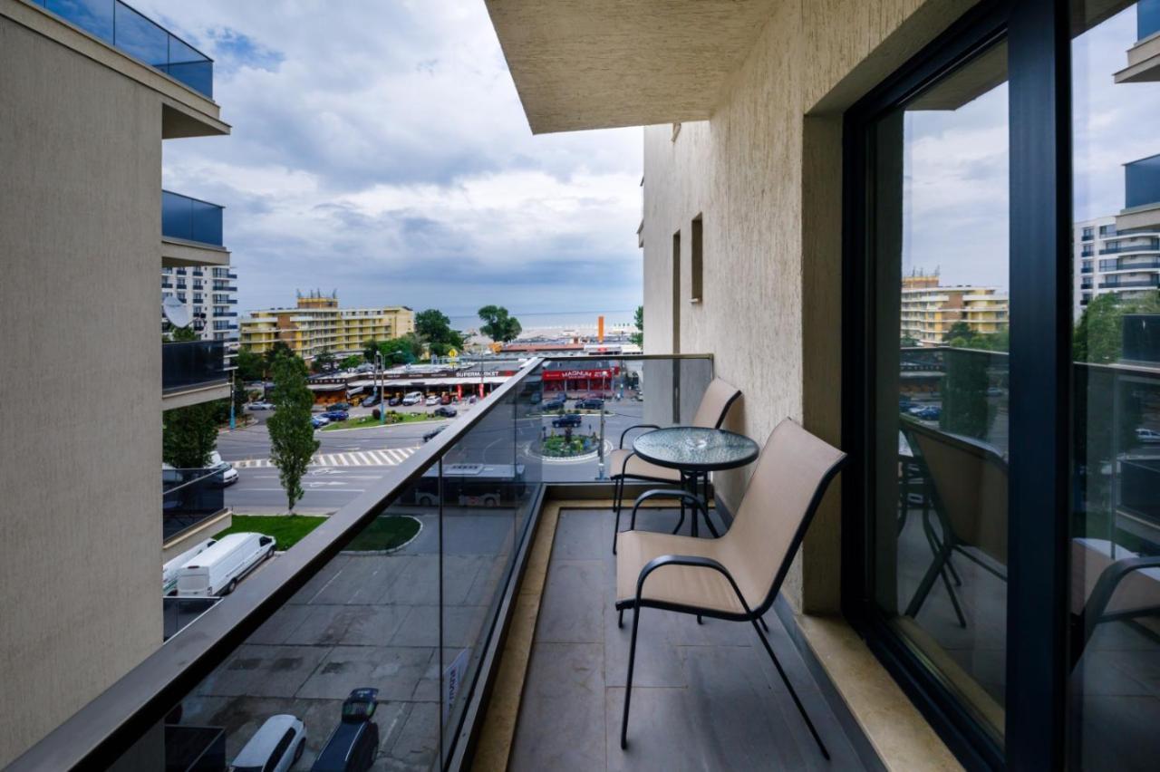 Aurora Apartments Mamaia Exteriör bild