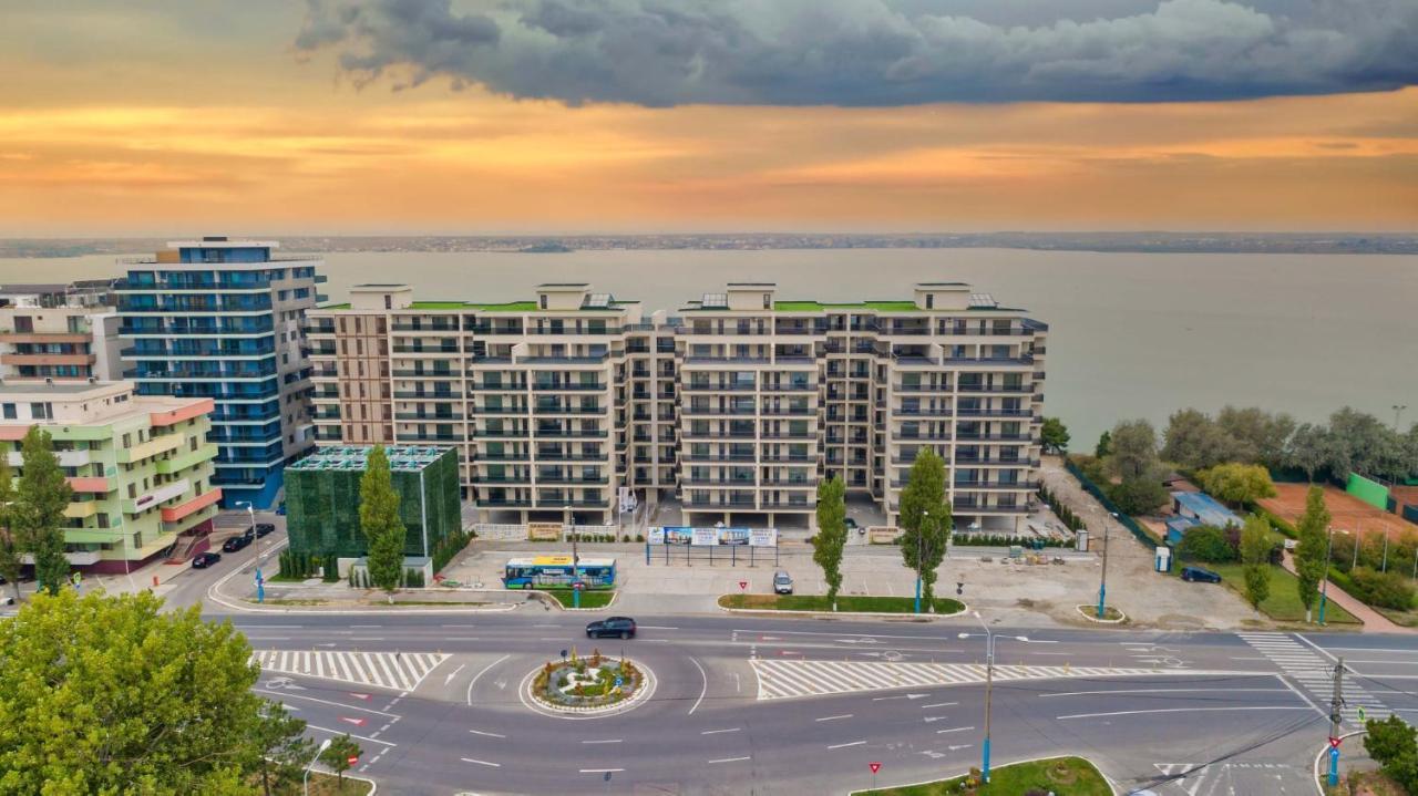 Aurora Apartments Mamaia Exteriör bild